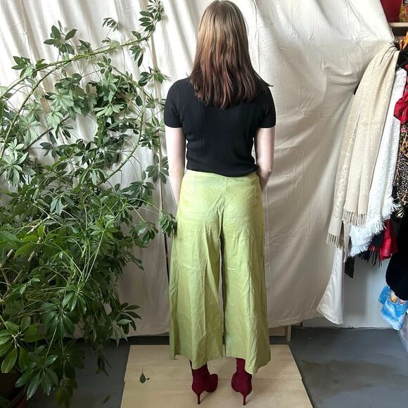 Lilith Linen Blend Light Green Wide Leg Cropped Trousers / Pants,  Size Medium - Picture 3 of 4